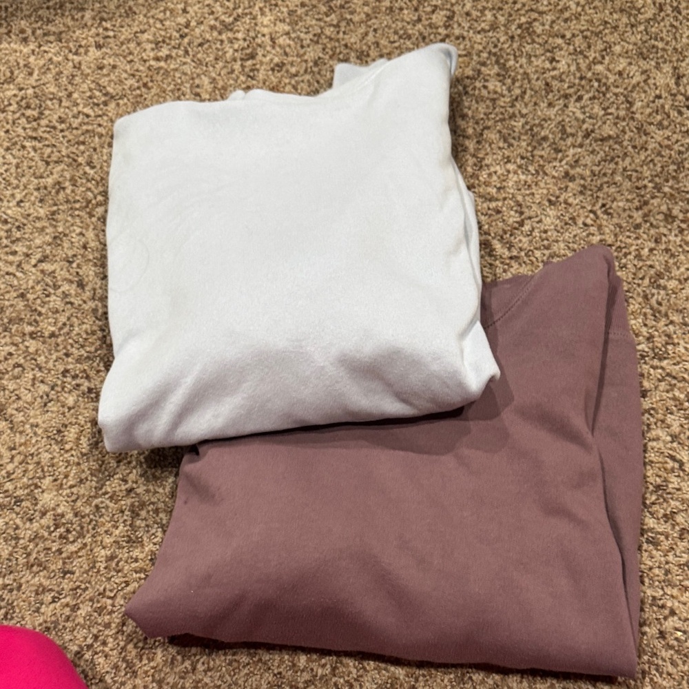 Hollister Gray Sweatshirt